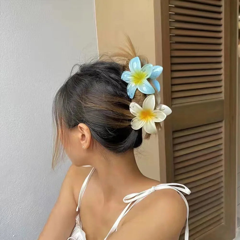 🌺 Pince Fleur Hawaïenne – L’Accessoire Tendance de l’Été ✨